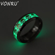 Creative Mens Ring Luminous Skull Rings for Men Gold Silver Stainless Steel Women Rings Glow In The Dark Rings Male Jewelry