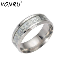 Creative Mens Ring Luminous Skull Rings for Men Gold Silver Stainless Steel Women Rings Glow In The Dark Rings Male Jewelry